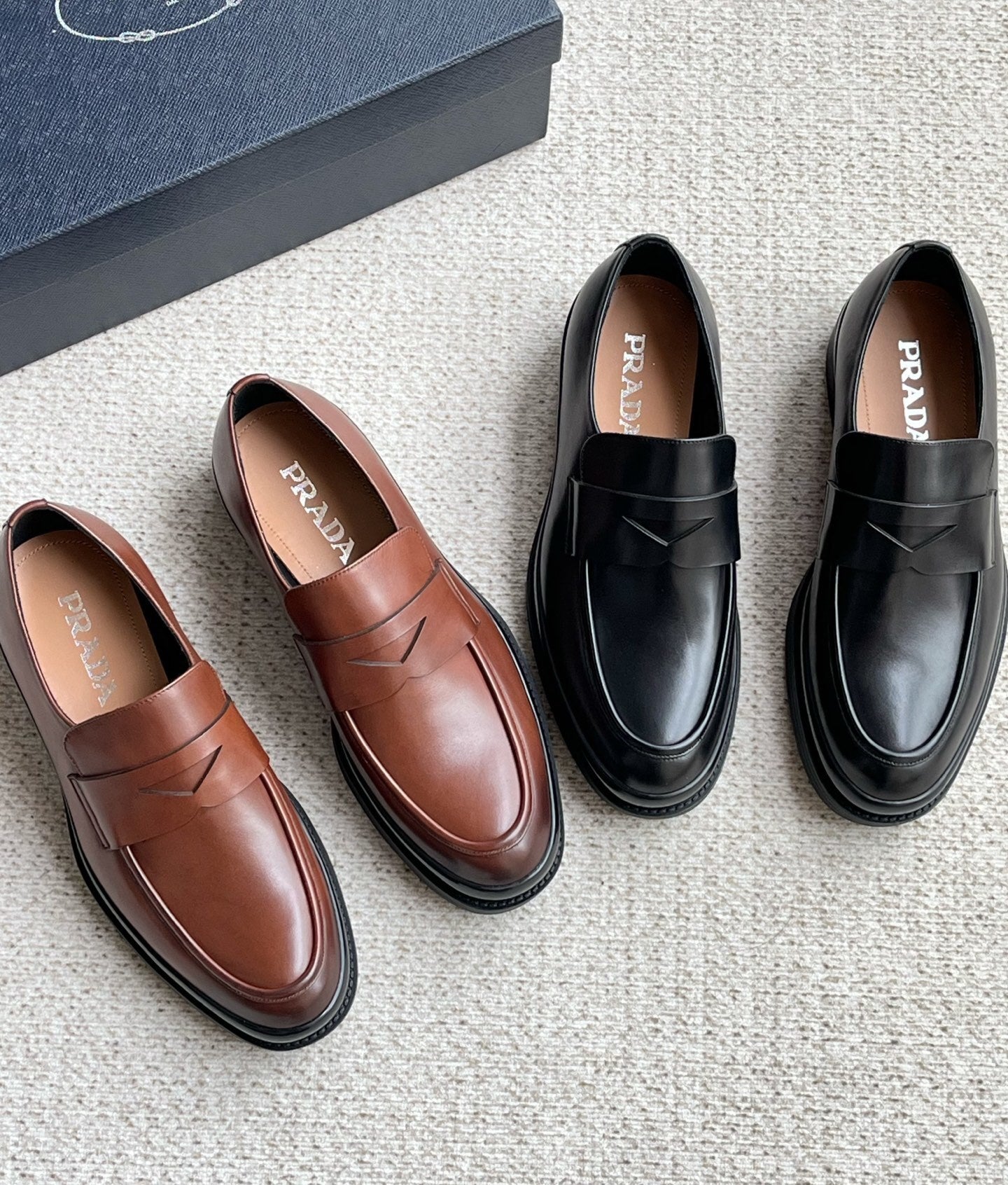 Loafers / Dress Shoes