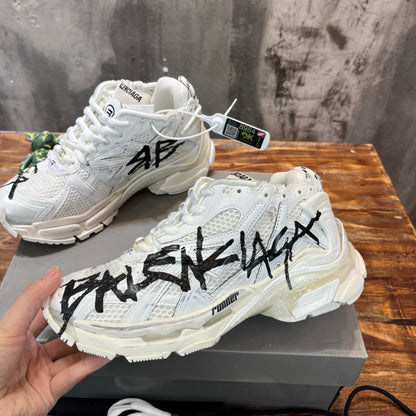 Balenciaga Runners