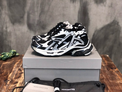 Balenciaga Runners