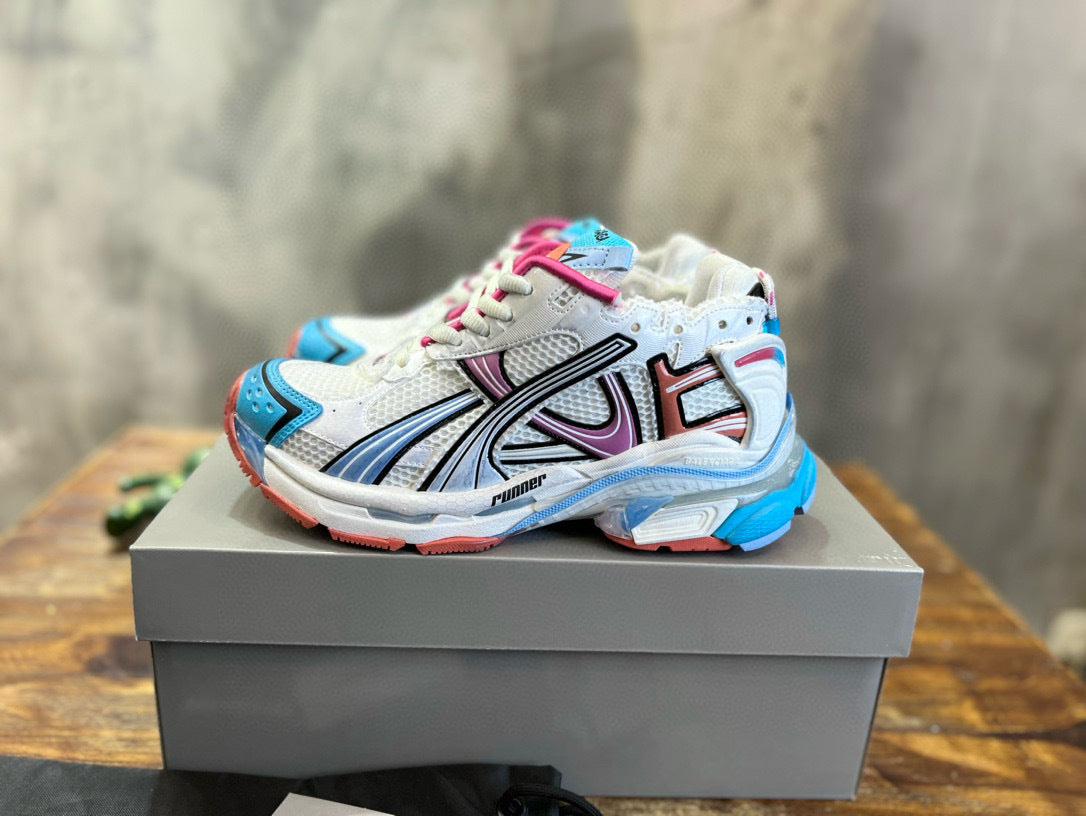 Balenciaga Runners