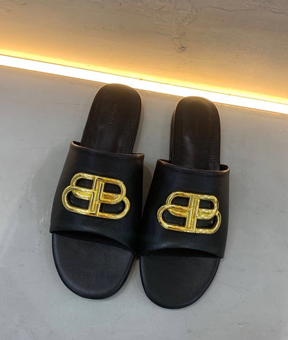 Balenciaga Slides